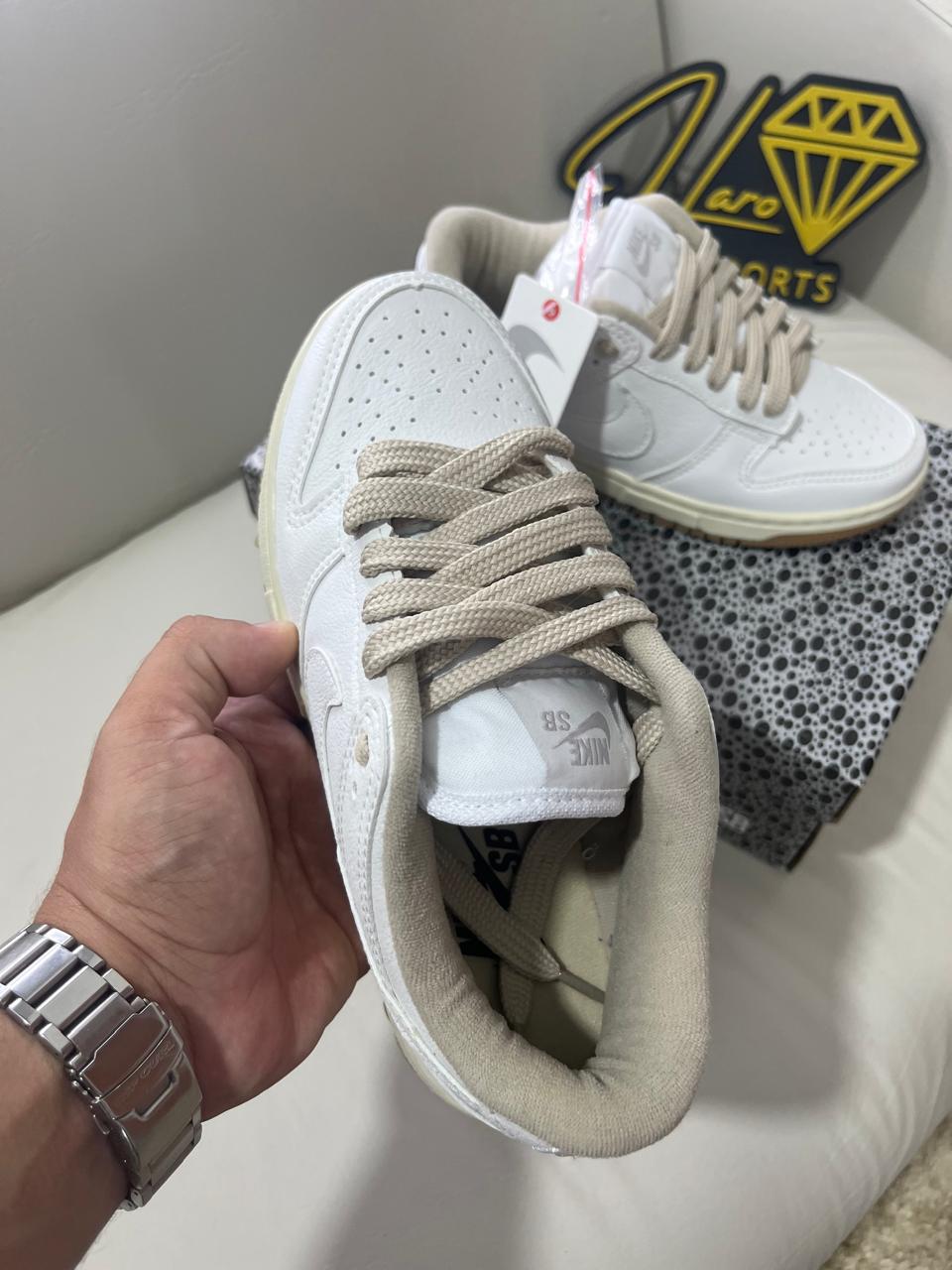 Tênis NK DunK Branco/Bege