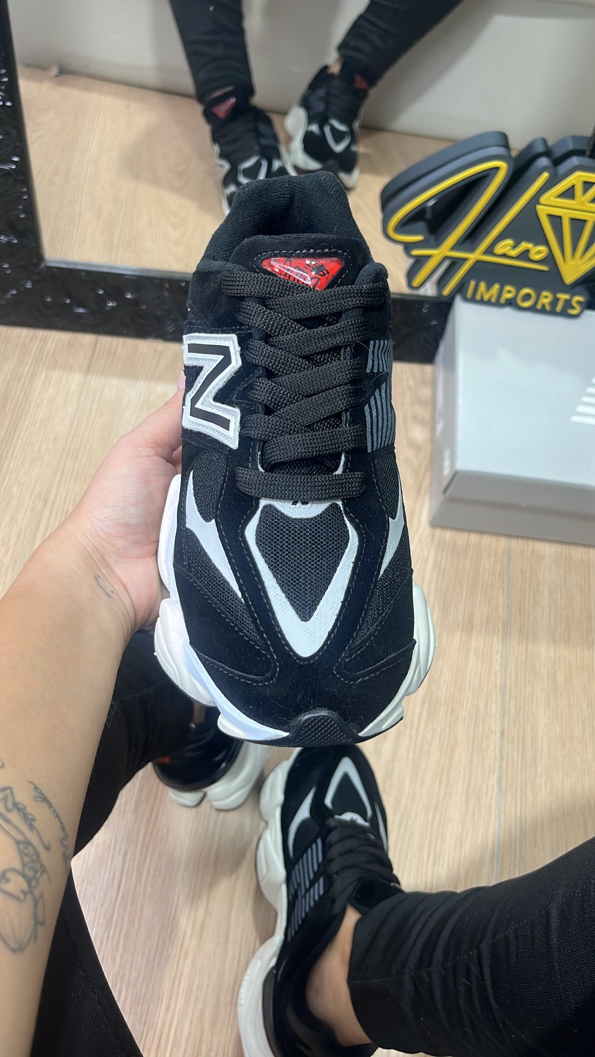 Tênis NB 9060 Preto/Off White