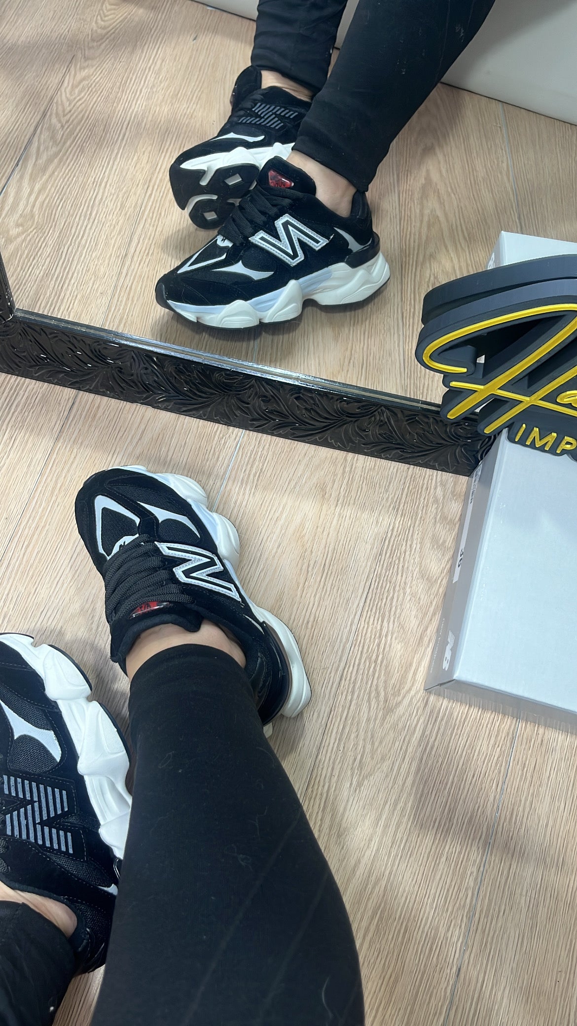 Tênis NB 9060 Preto/Off White