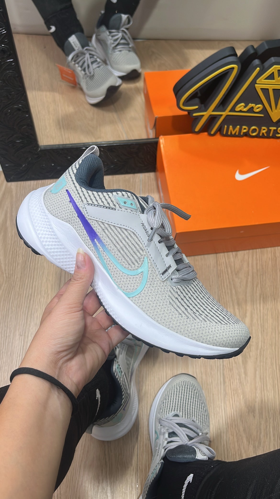 Tênis NK Pegasus Cinza